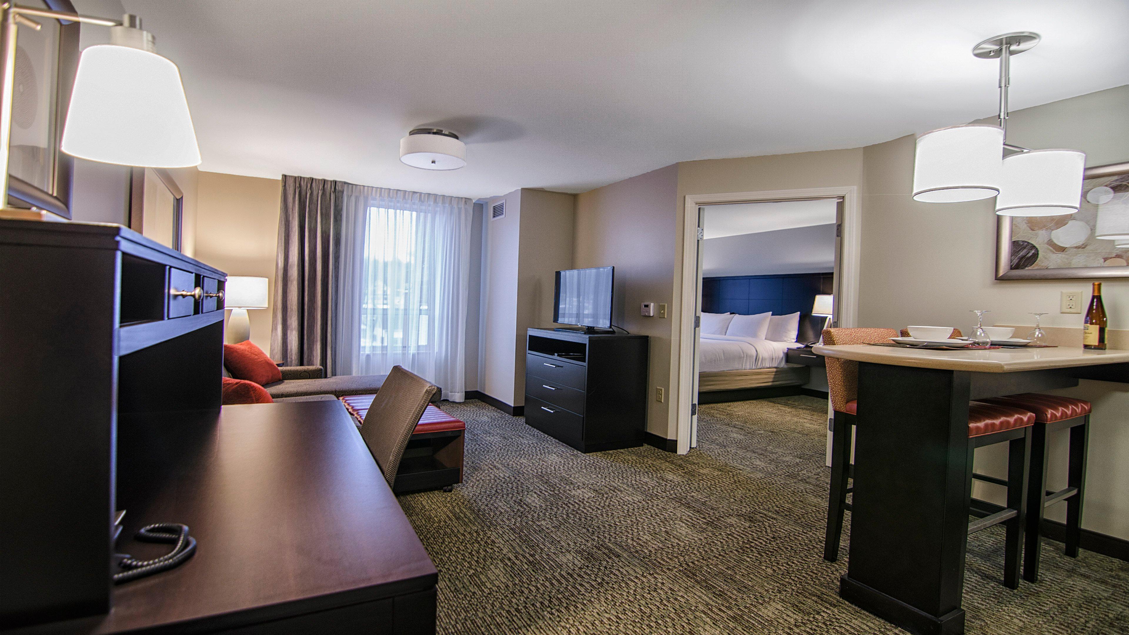 Staybridge Suites Marquette By Ihg Buitenkant foto